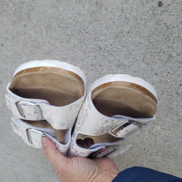 Natural Walk by Esmara Womens Floral Metallic Buckle Sandals Size 7 Comfort - Picture 6 of 15